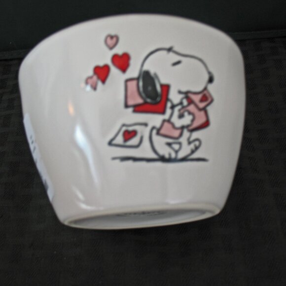 Rae Dunn Nesting Measuring Cup Set Peanut's  Artisan Collection By Magenta - Picture 4 of 4